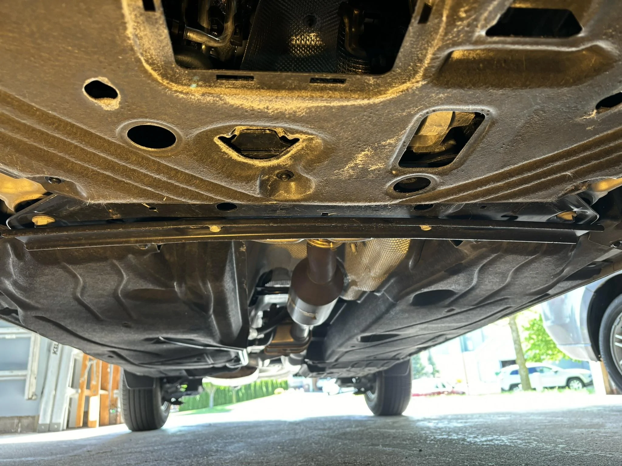 Ford Maverick Mystery bracket under truck? IMG_0096