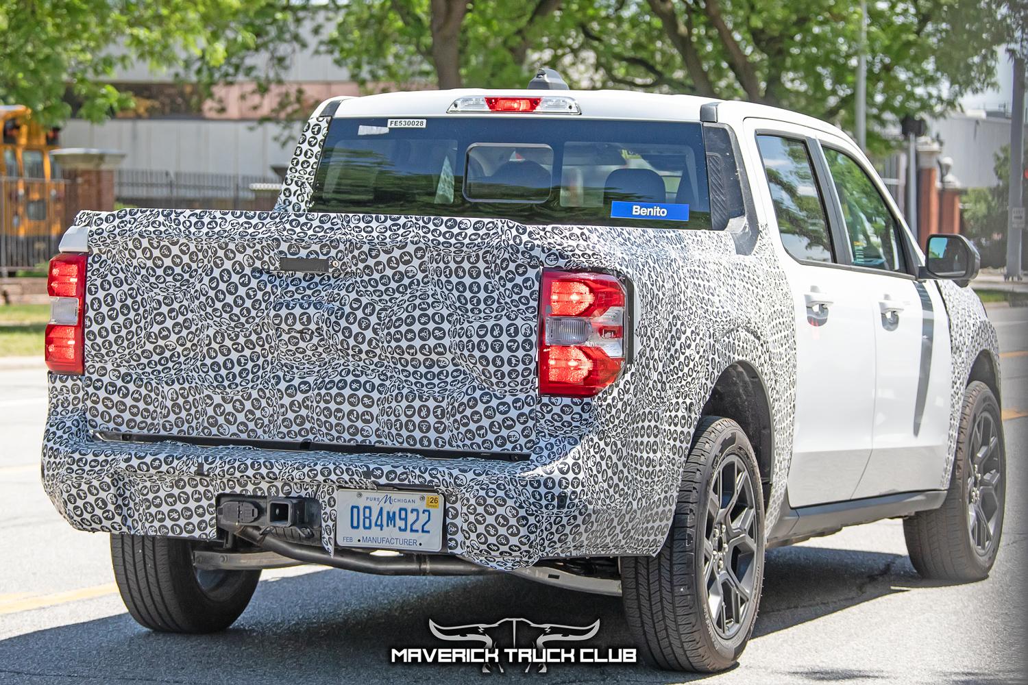 2025-maverick-refresh-new-grille-19-inch-wheels-12.jpg