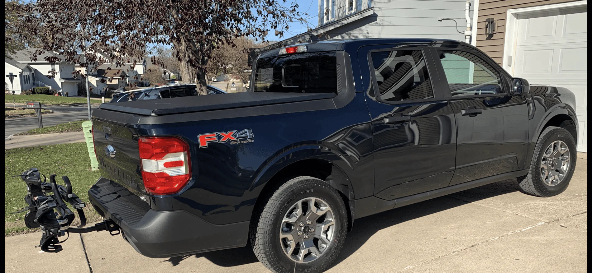 Ford Maverick Ambient lighting installed on XLT: rear console vault, bed power ports, bed lighting 693324BE-81A6-4C76-8B0B-C7A7F2B0ADF3