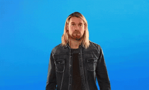 Ford Maverick The only mistake that Ford made on the Maverick is - GifMeme19124406112021