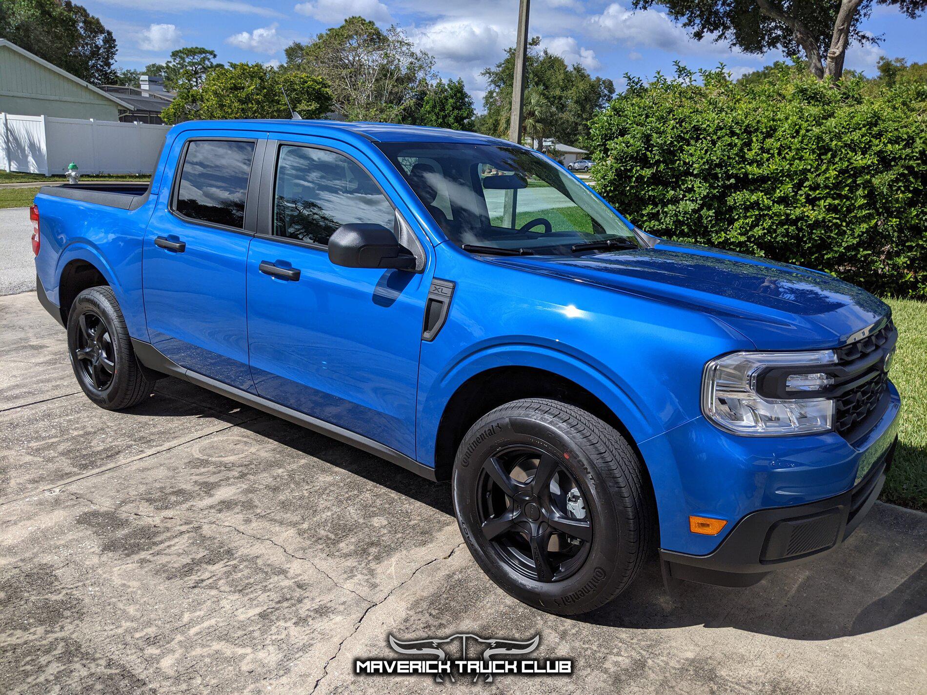 Ford Maverick VELOCITY BLUE Maverick Photos Thread 17%22 Touren TR9 black wheels on 2022 Ford Maverick Velocity Blue 3