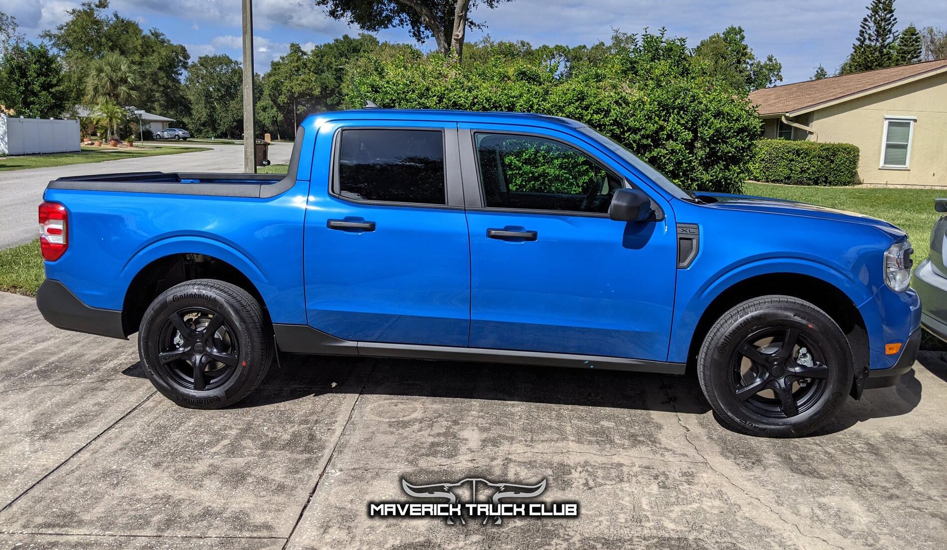 Ford Maverick VELOCITY BLUE Maverick Photos Thread 17%22 Touren TR9 black wheels on 2022 Ford Maverick Velocity Blue 2