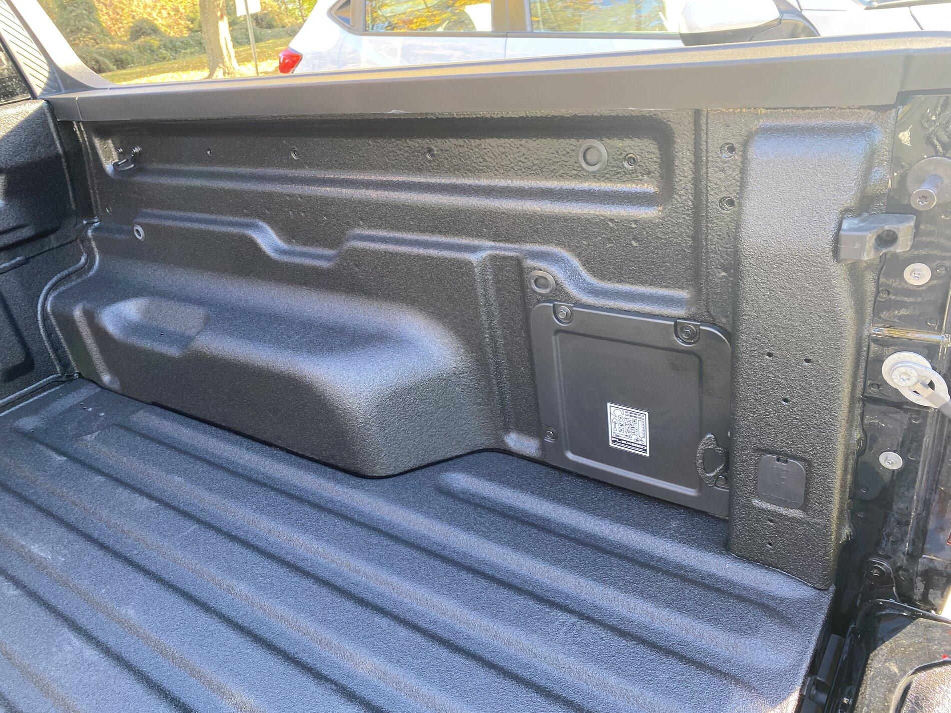 Ford Maverick LOSS of spray in liner 1AB30EF0-929F-4D27-AED8-6A600DB4C6A0
