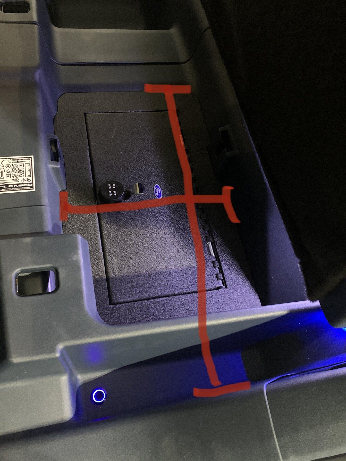 Ford Maverick Ambient lighting installed on XLT: rear console vault, bed power ports, bed lighting 7E84E4C4-4737-47DA-B6FE-8ADF4CBFFC58