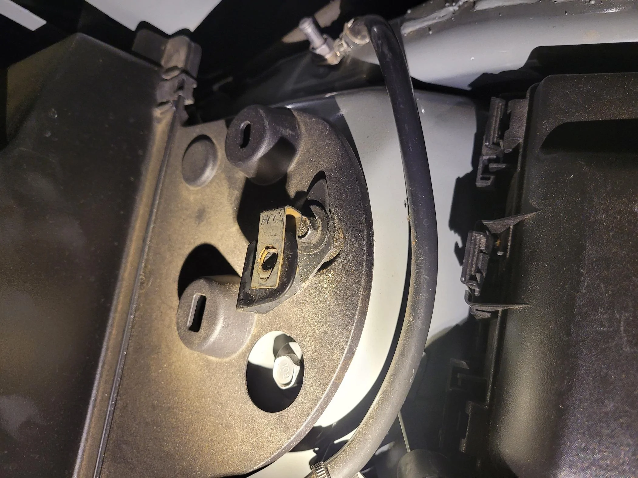 Ford Maverick Water fording upgrade: move / relocate ECM (my DIY solution) 20240518_202053