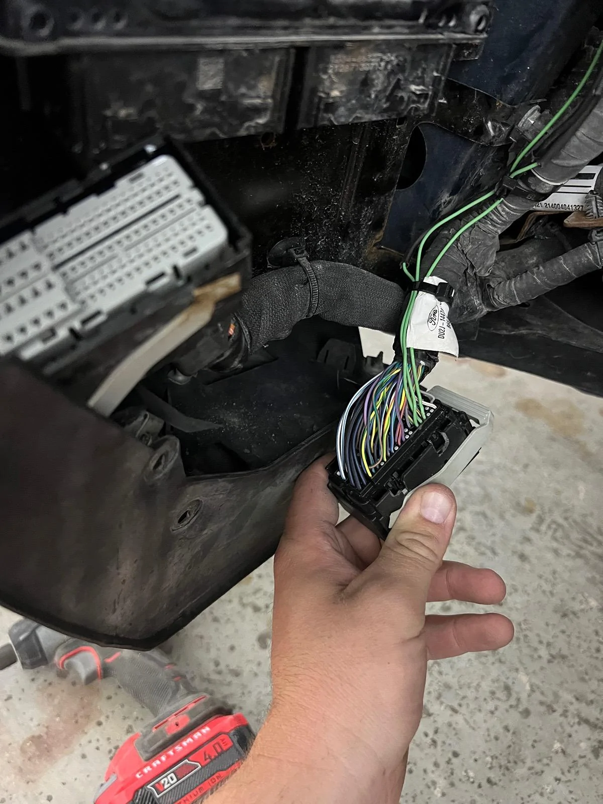 Ford Maverick Paddle Shifters install on Maverick XL -- DIY install instructions, photos & video IMG_3246
