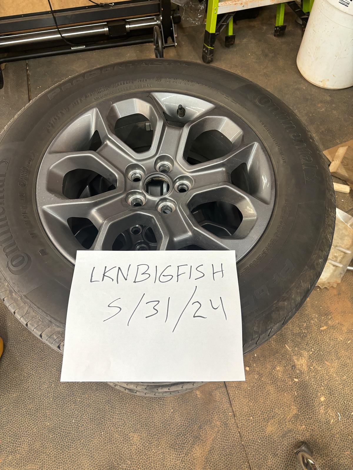 Ford Maverick 17” XLT Wheels $425 IMG_2497