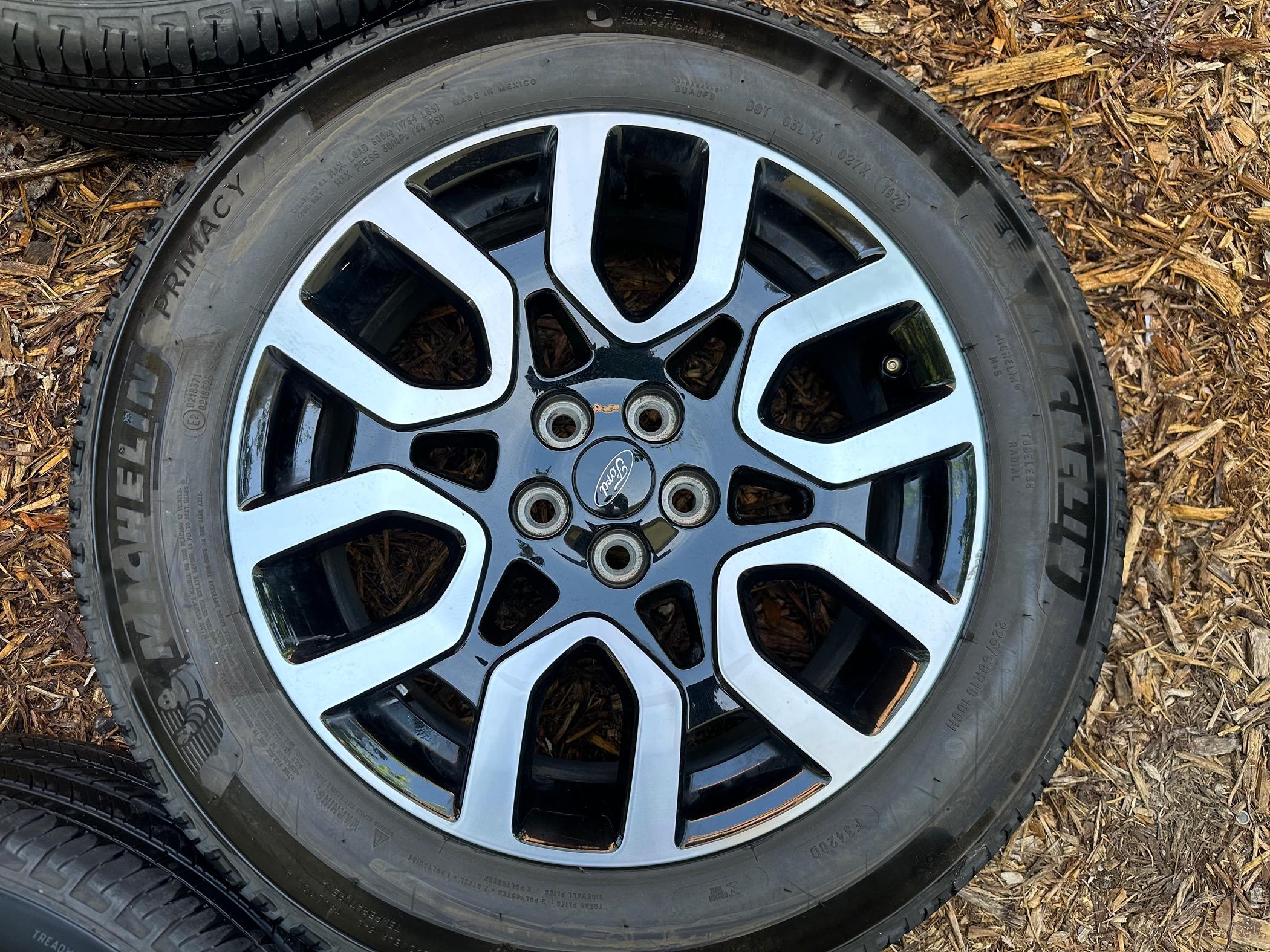 Ford Maverick Lariat wheels and tires (2022 13k miles) IMG_7771