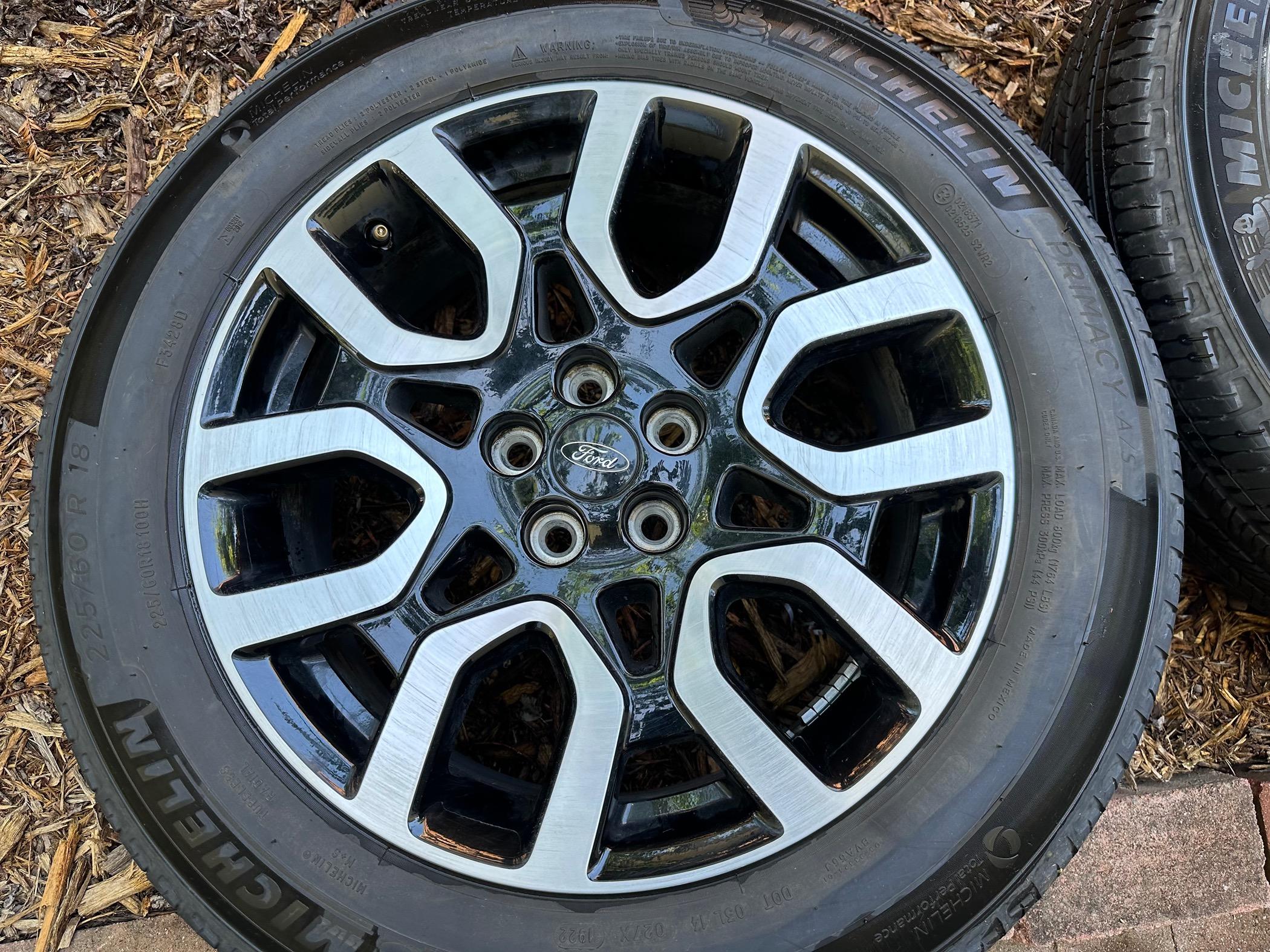 Ford Maverick Lariat wheels and tires (2022 13k miles) IMG_7769