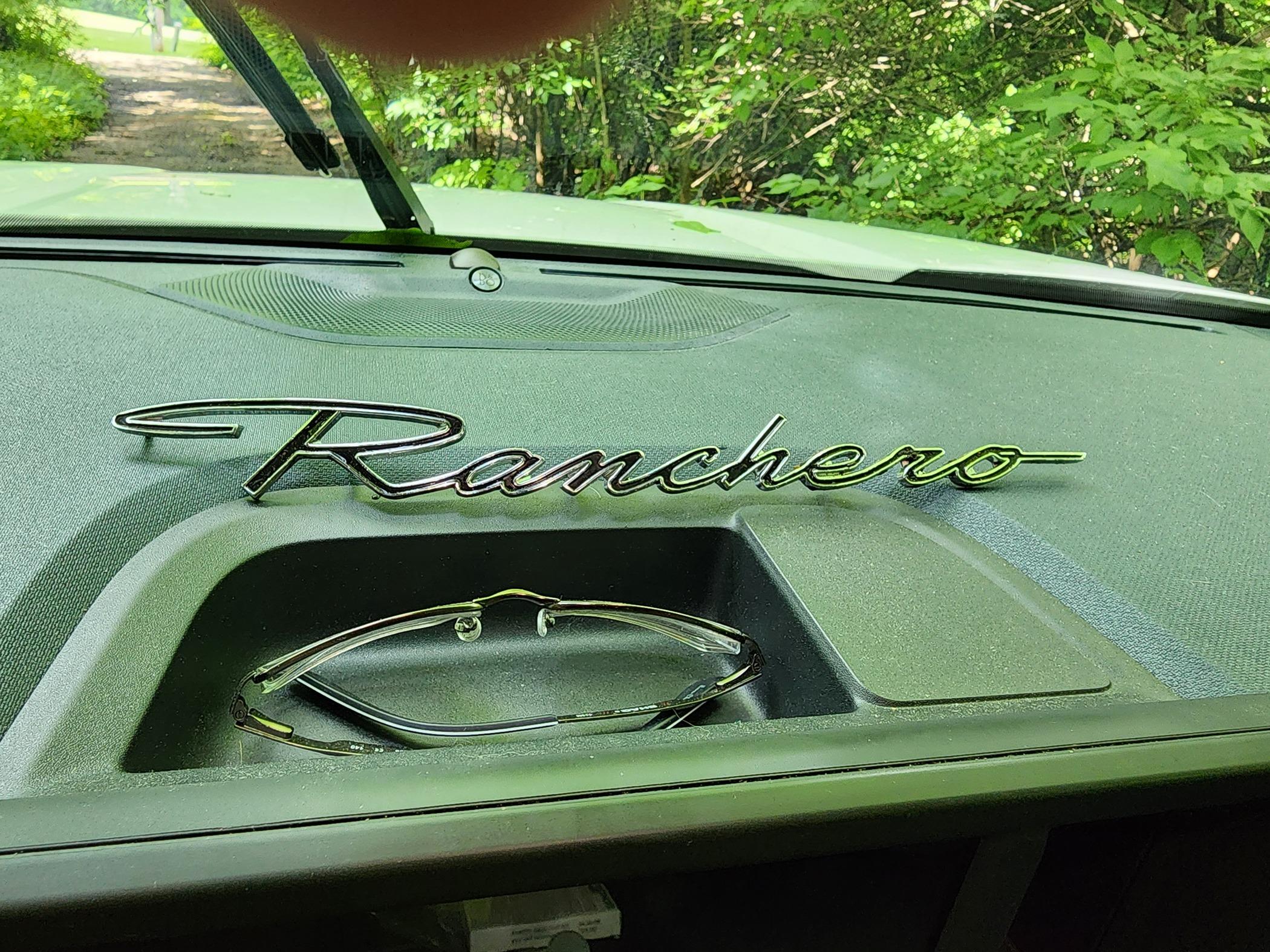 Ford Maverick I like my new emblem. 20240602_101639