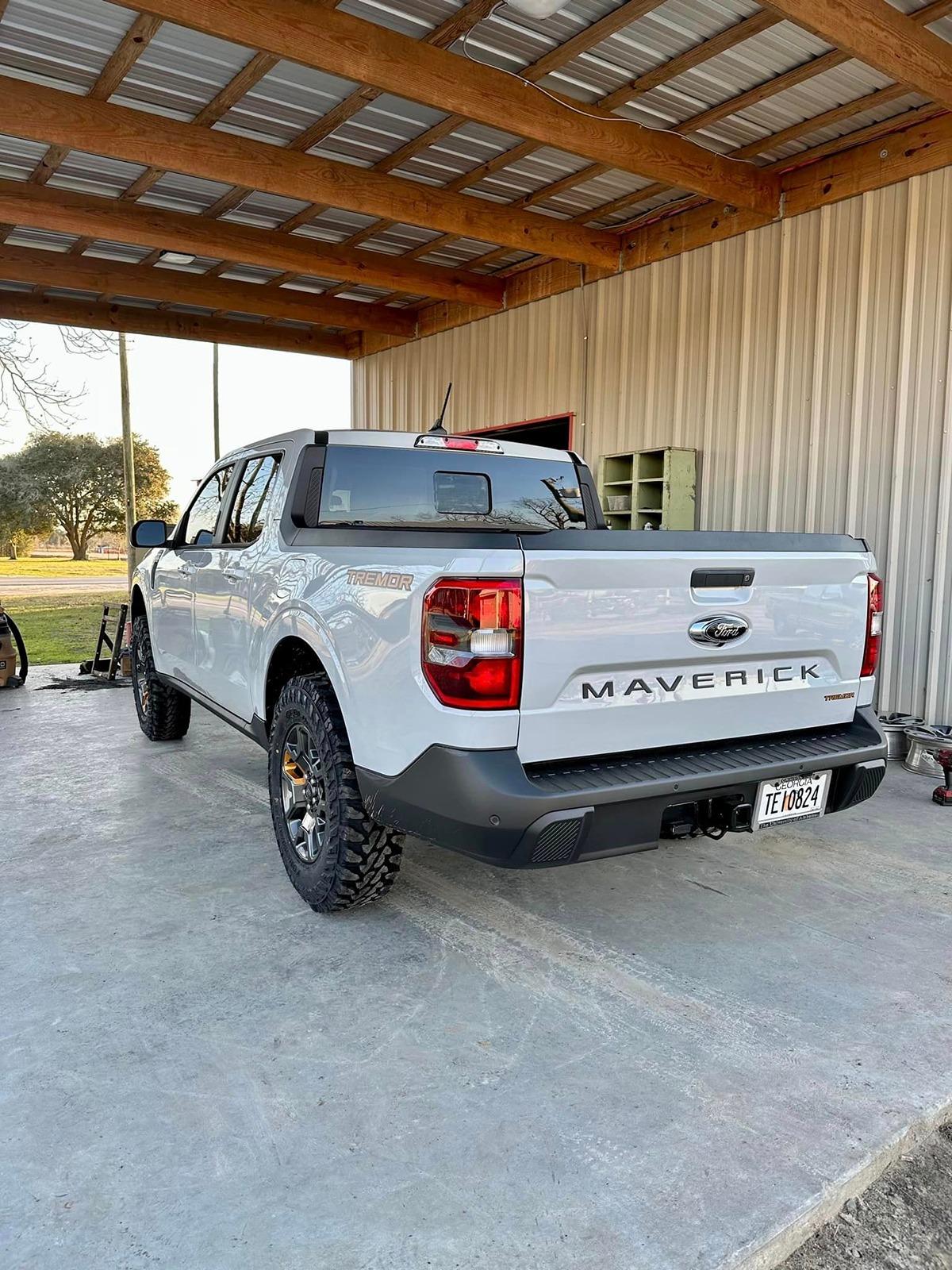 Ford Maverick Consolidated - Maverick Hybrid Lift Kit/Leveling Kit Options 332467905_595416882028967_4495832219805032983_n