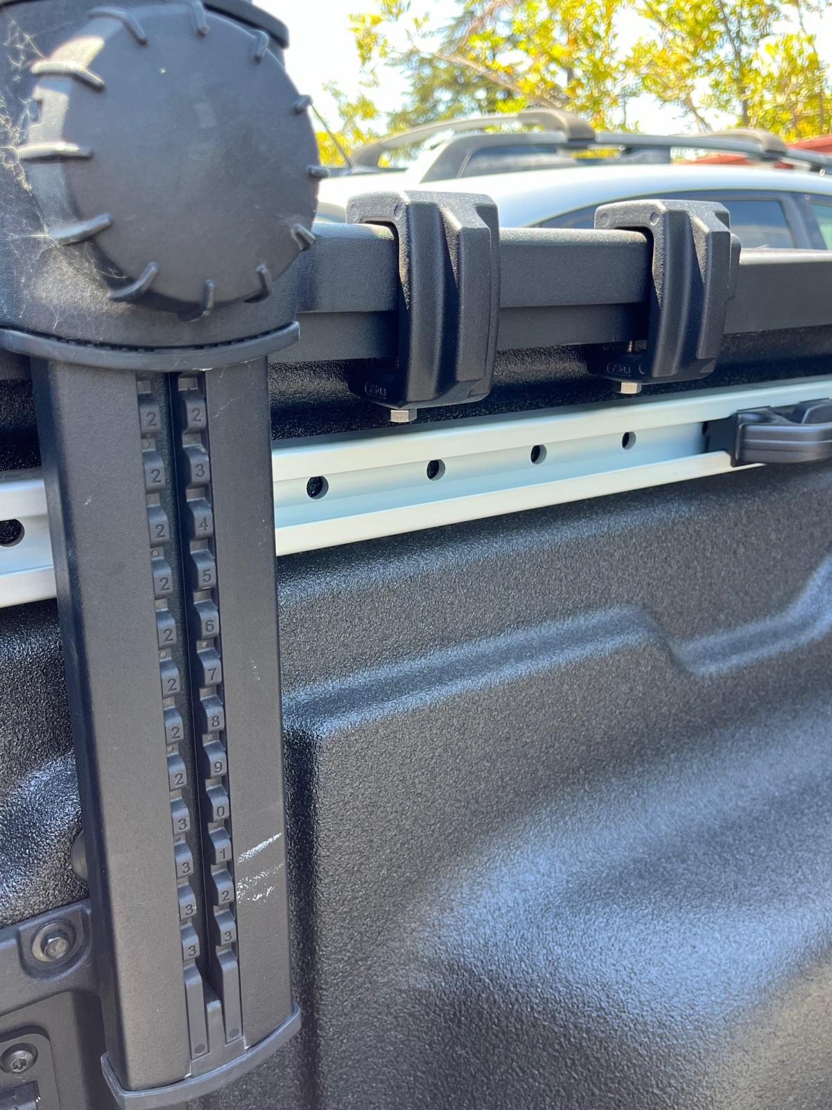 Ford Maverick Thule XSporter Pro Adjustable Racks Fit! IMG_6089
