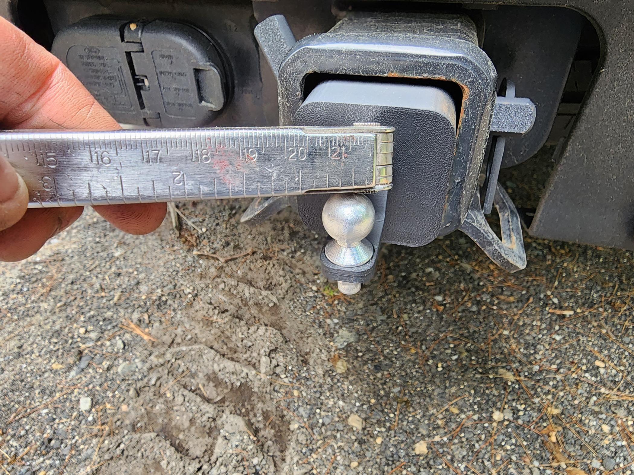 Ford Maverick Tiny trailer hitch. 20240607_163216