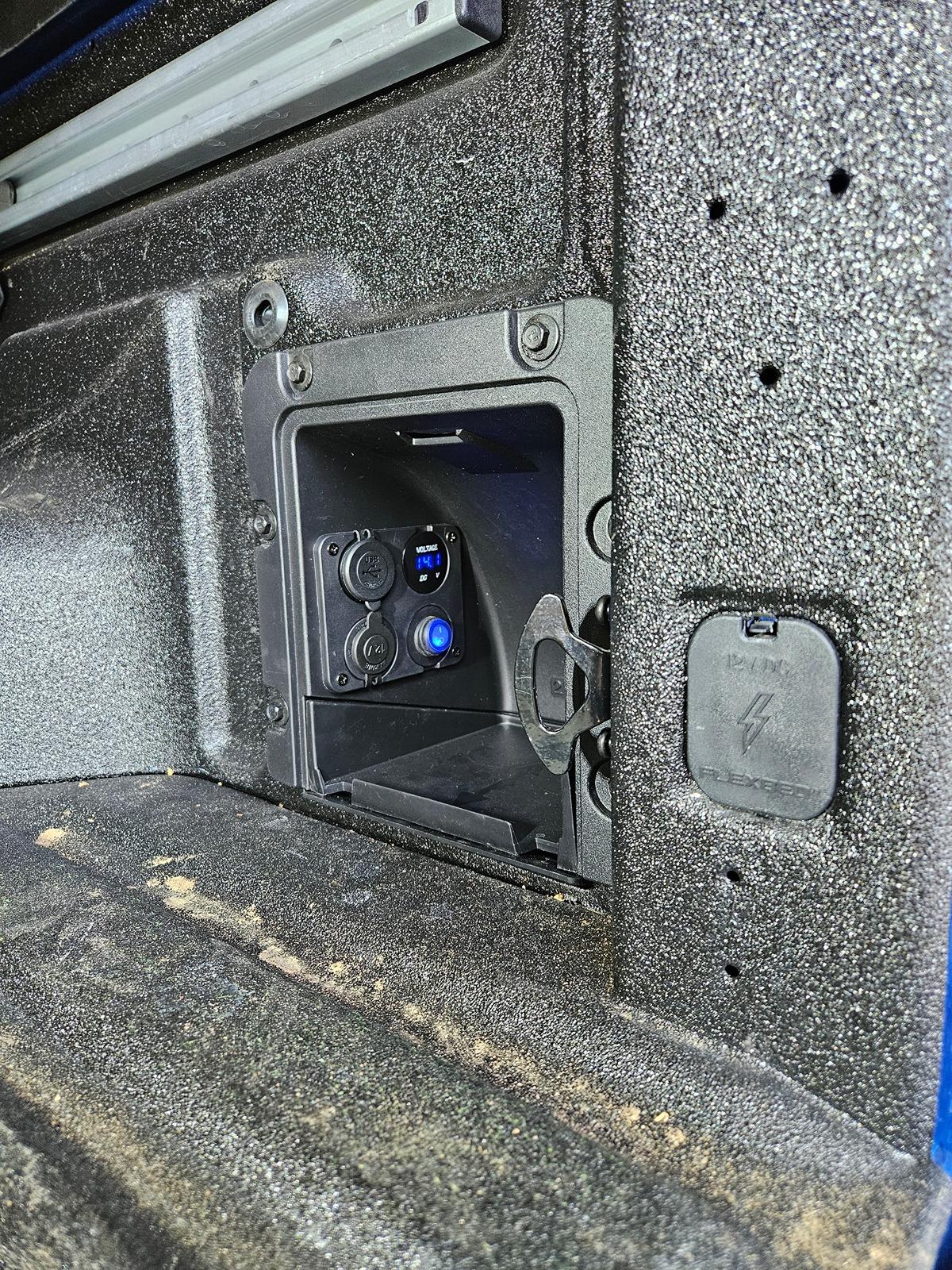 Ford Maverick Portable fridge in the heat 20240531_135911