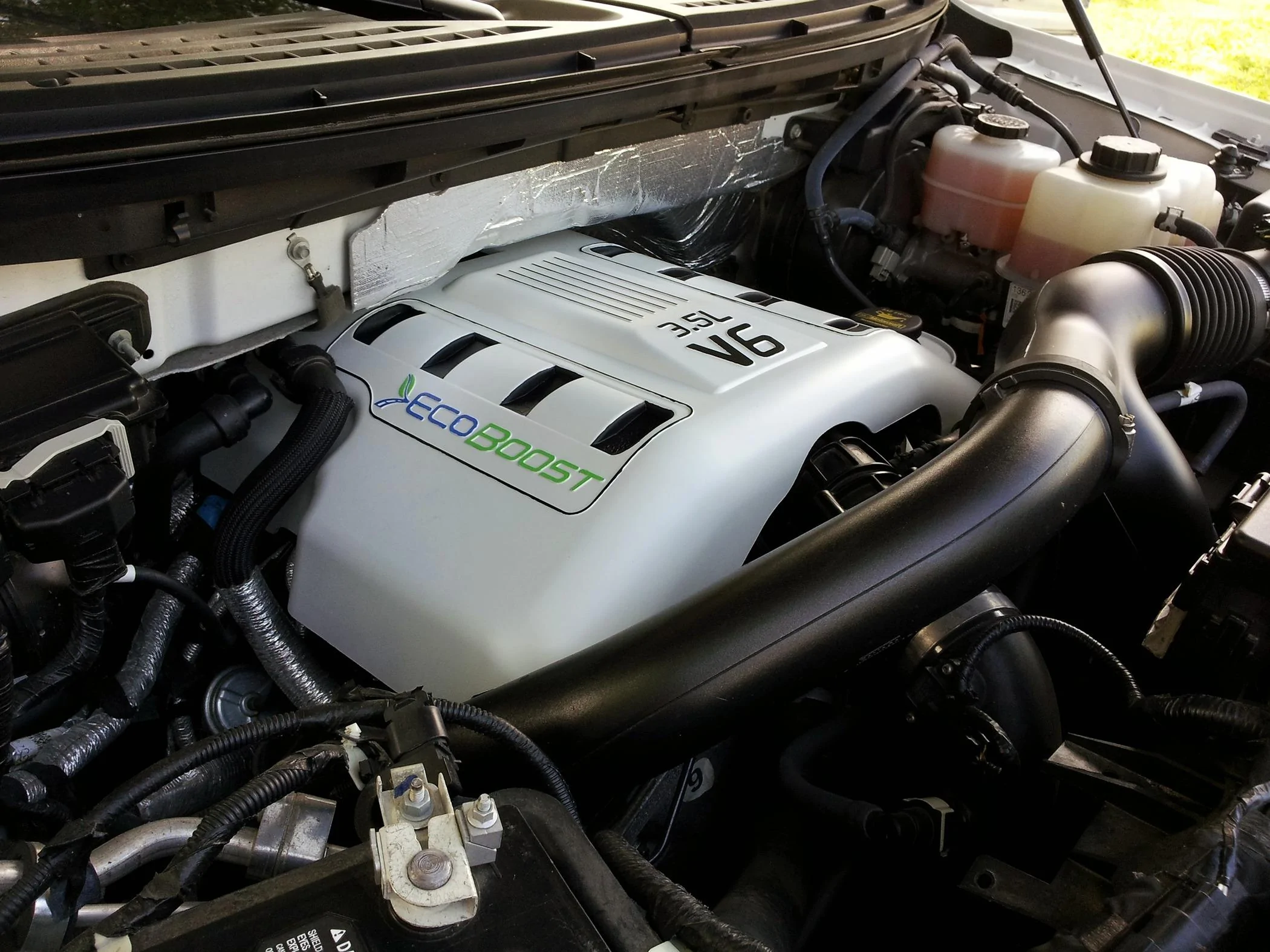 Ford Maverick 2.0 EcoBoost Engine Cover installed w/ custom painted lettering 20130627_150749