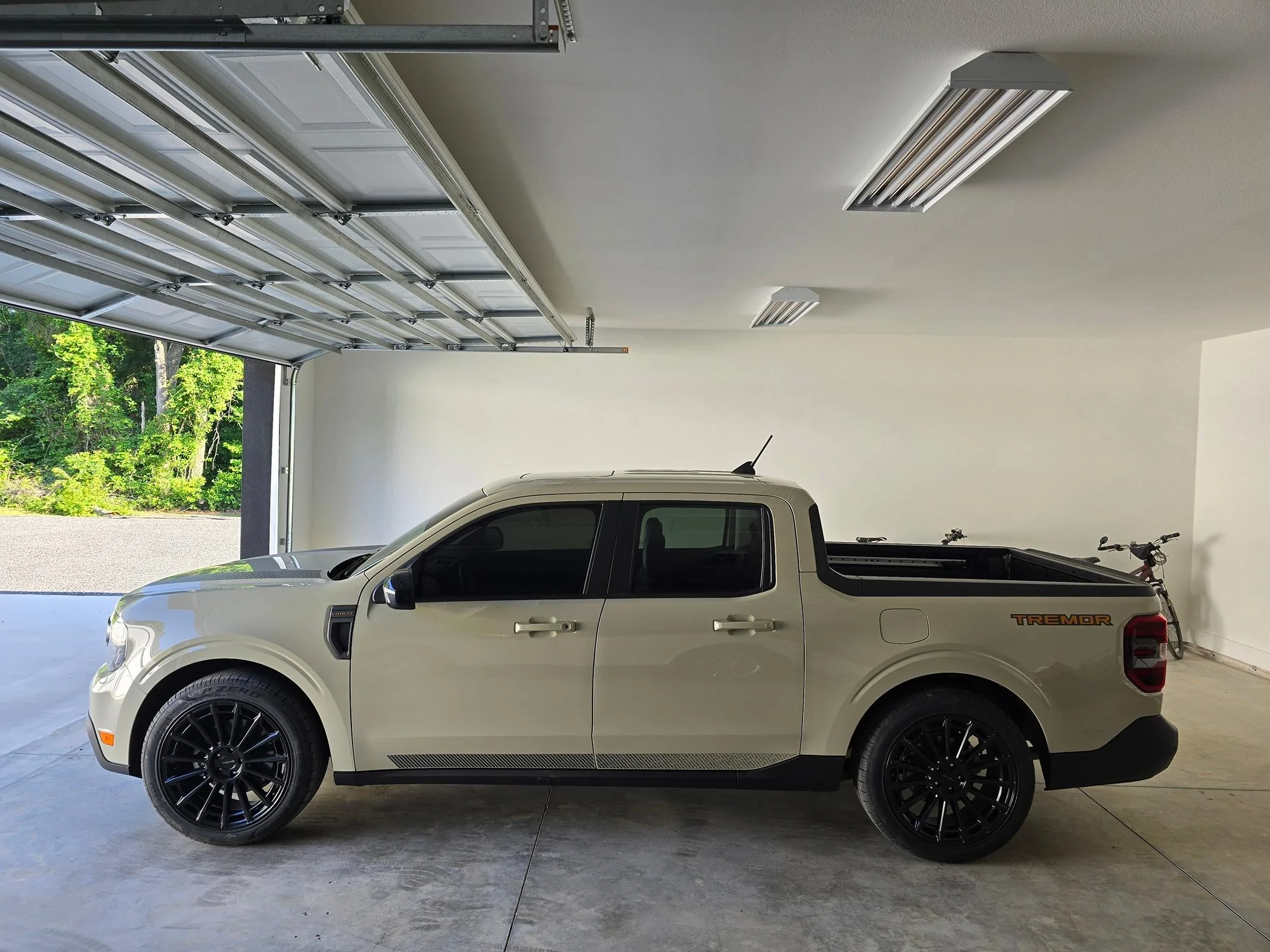 Ford Maverick Lowered Terrain Maverick with wheels?? 1000001343