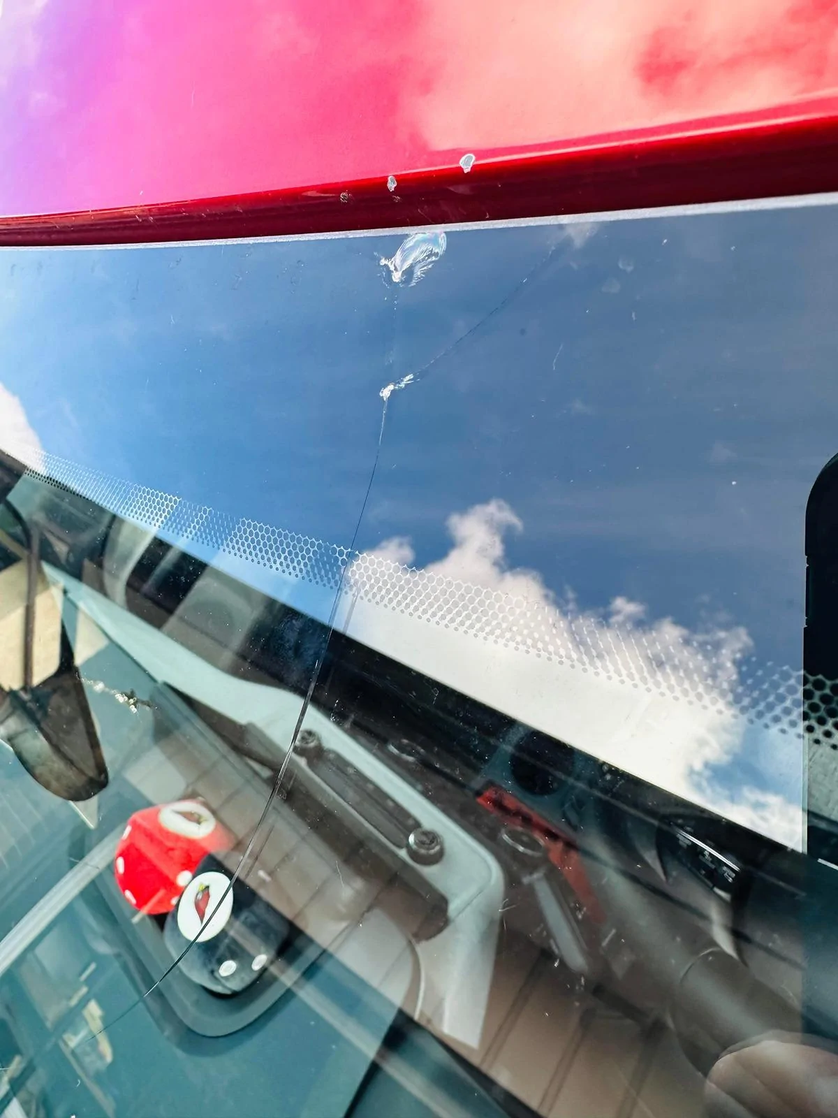 Ford Maverick Windshield rocks chips / cracks galore rock2