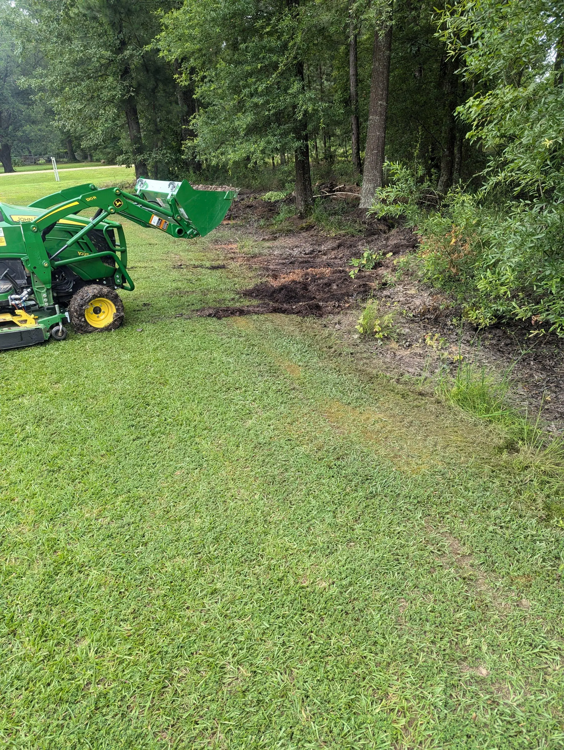 Ford Maverick Maverick Hybrid saves Deere Diesel 1000002300