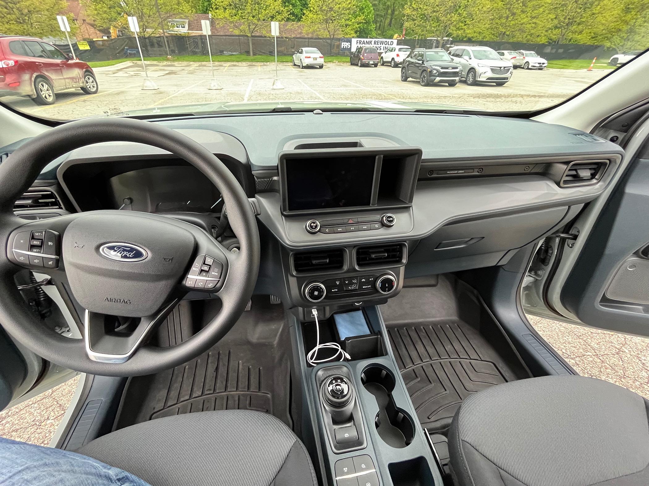 Ford Maverick 2024 XL AWD 4K tow package cactus grey $28K IMG_9194