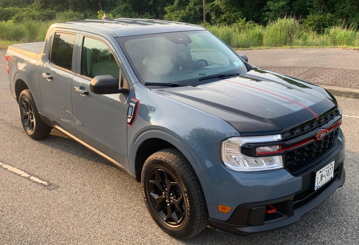 Ford Maverick 2024 XLT FX4 Azure Gray Build thumbnail_IMG_51177