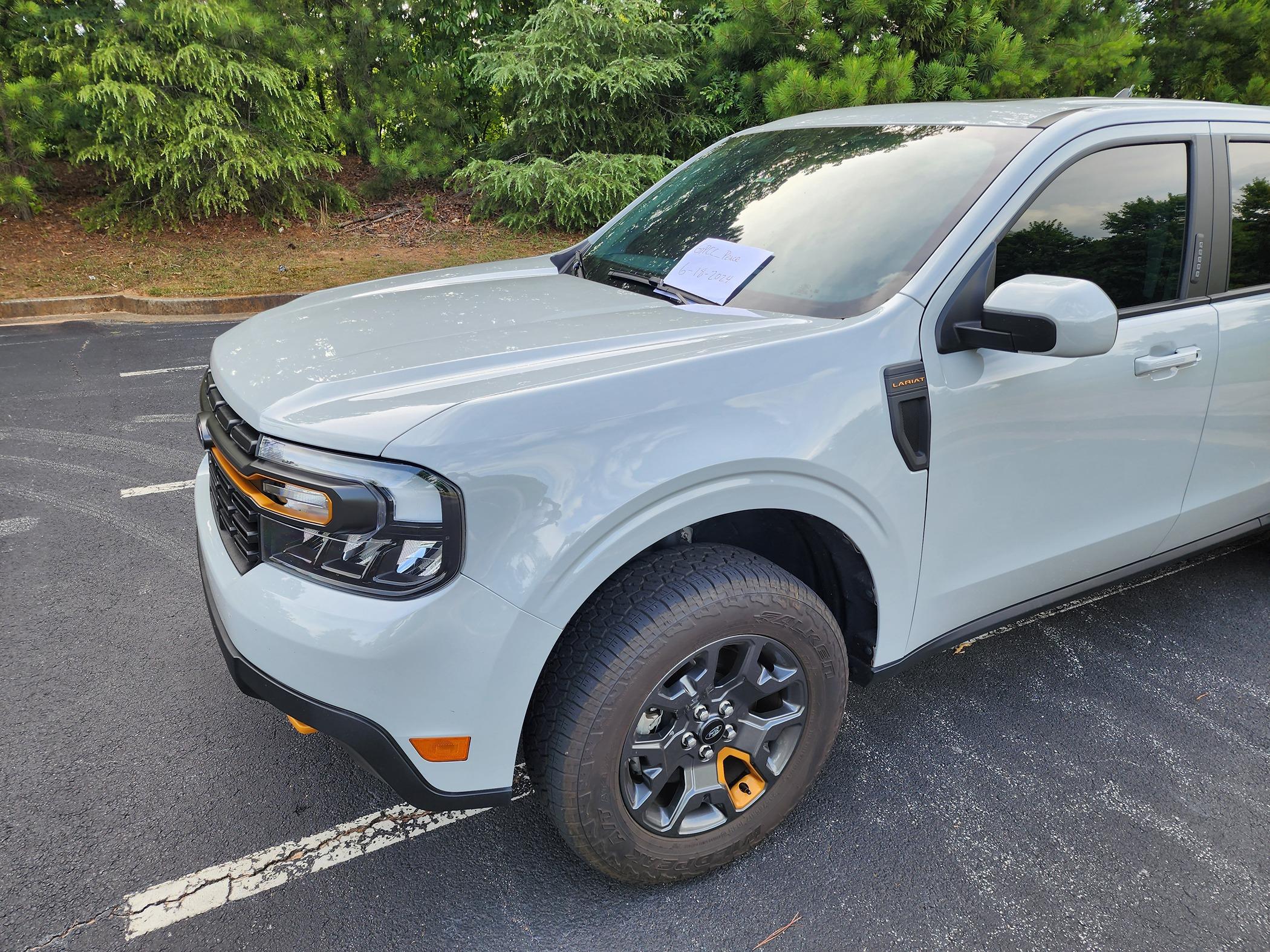 Ford Maverick 2023 Maverick Lariat Tremor, Avalanche Grey - $37,000 OBO 20240618_173451
