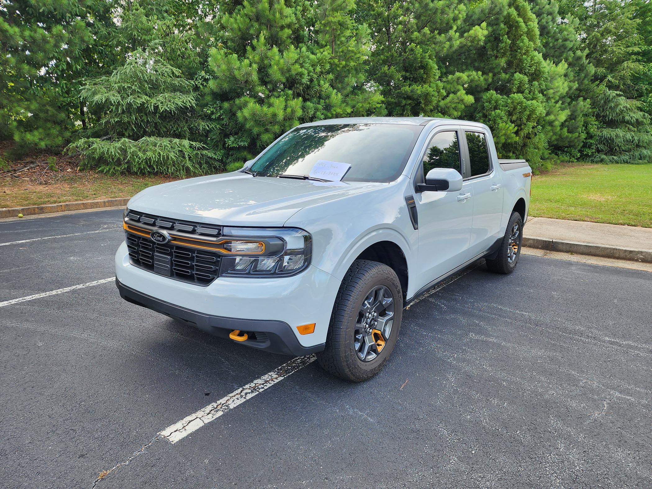 Ford Maverick 2023 Maverick Lariat Tremor, Avalanche Grey - $37,000 OBO 20240618_173445