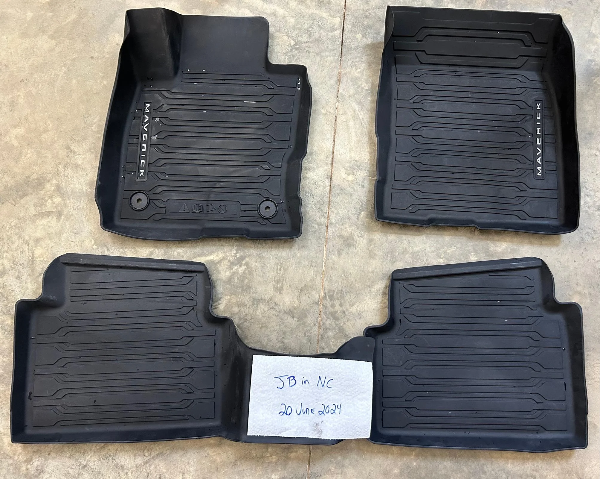 Ford Maverick OEM Rubber All Weather Floor Mats for gas (used) IMG_0045
