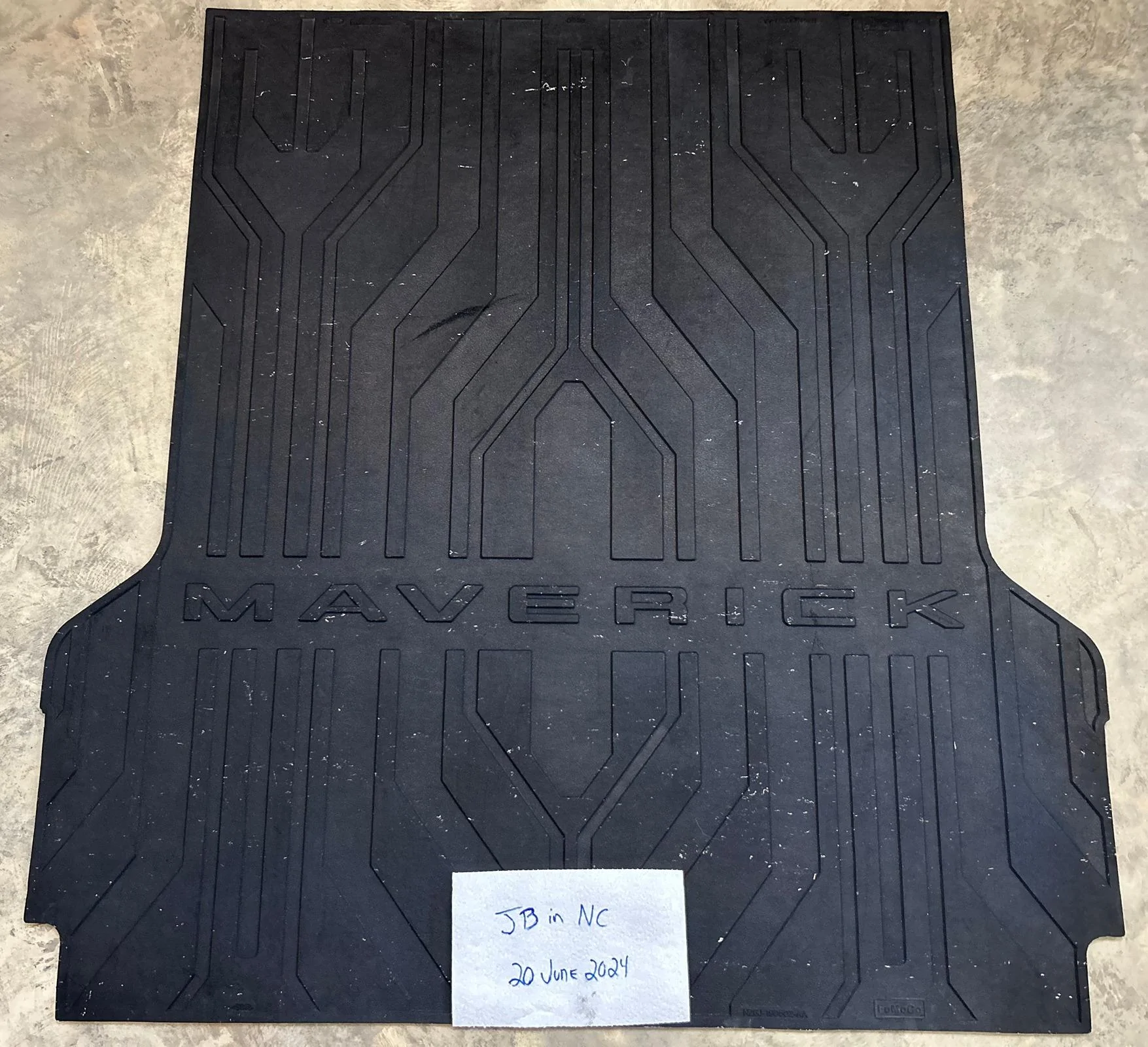 Ford Maverick OEM Rubber Bed Mat (used) IMG_0048