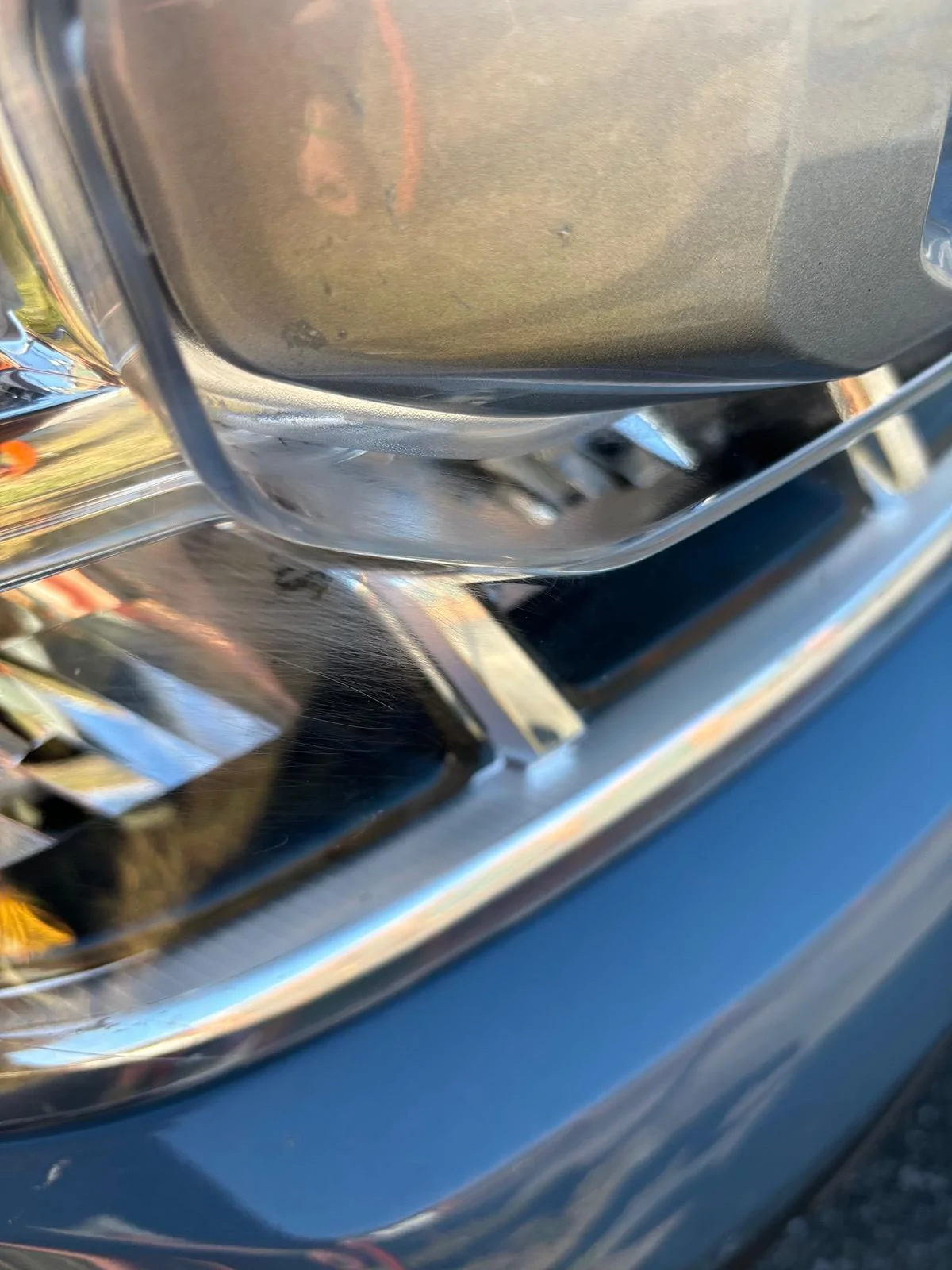 Ford Maverick Headlight scuff IMG_5478