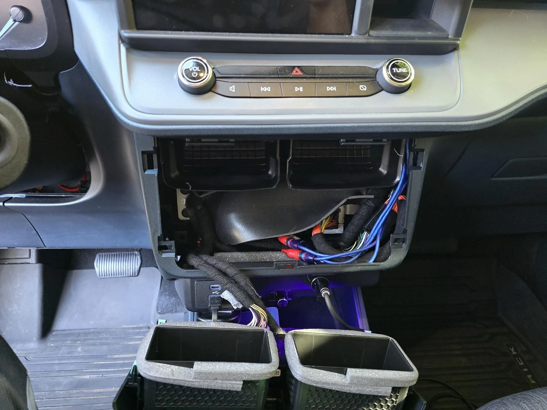 Ford Maverick Creepshow's Build 1719154544335-uq