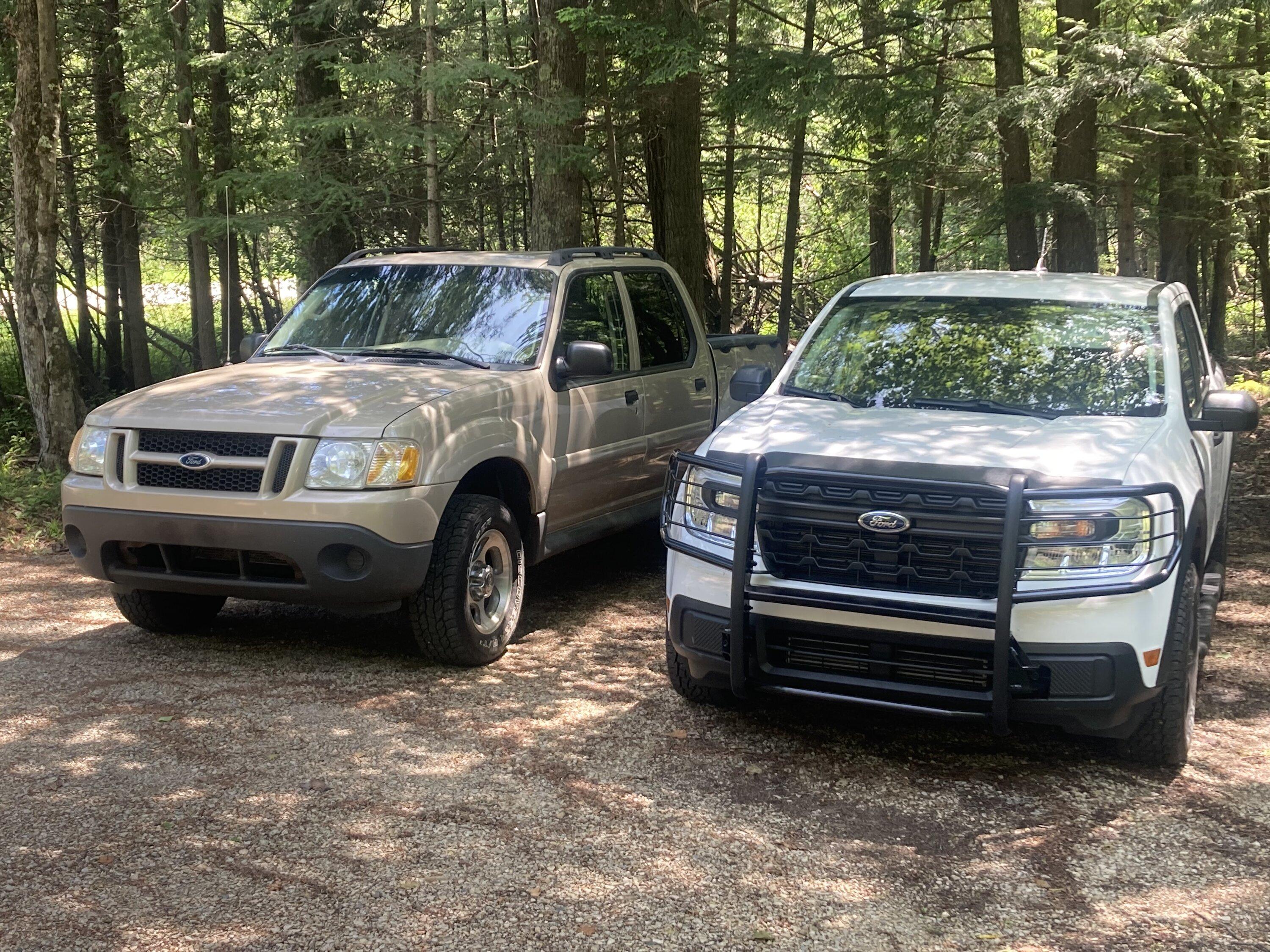 Ford Maverick Maverick next to Sport Trac IMG_0724[1].JPG