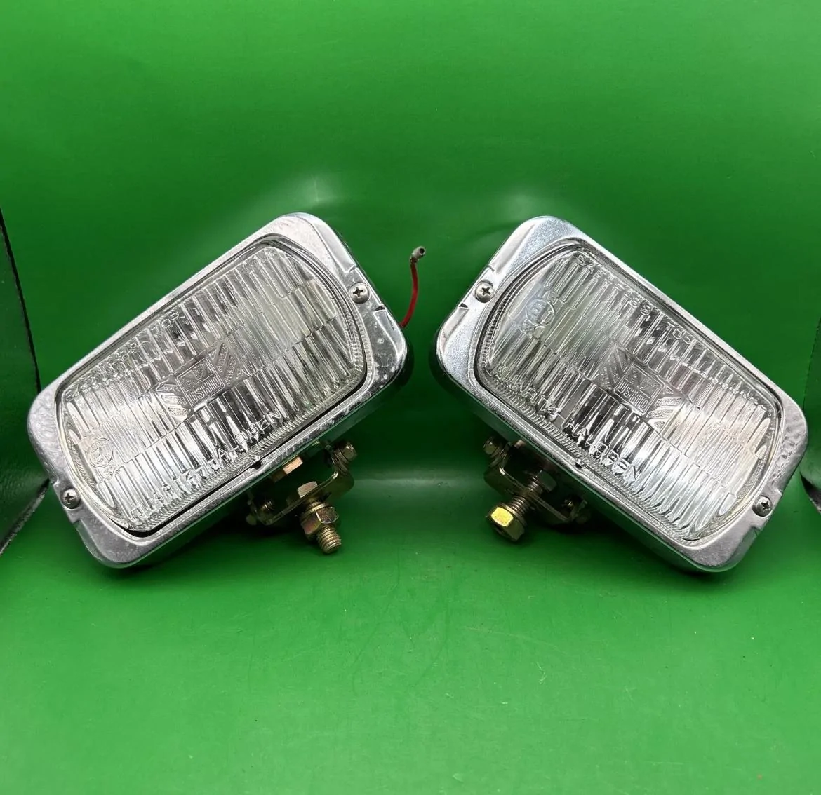 Ford Maverick How to install fog lights with out removing front grill IMG_8338