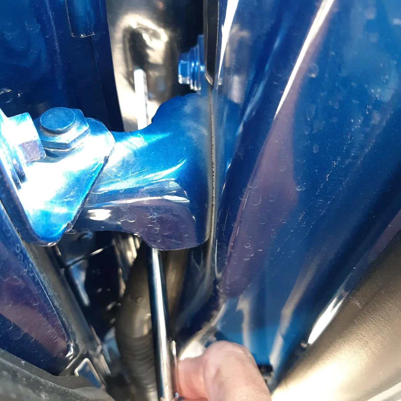 Ford Maverick No Insulation at Fender to engine!? 20240630_103224