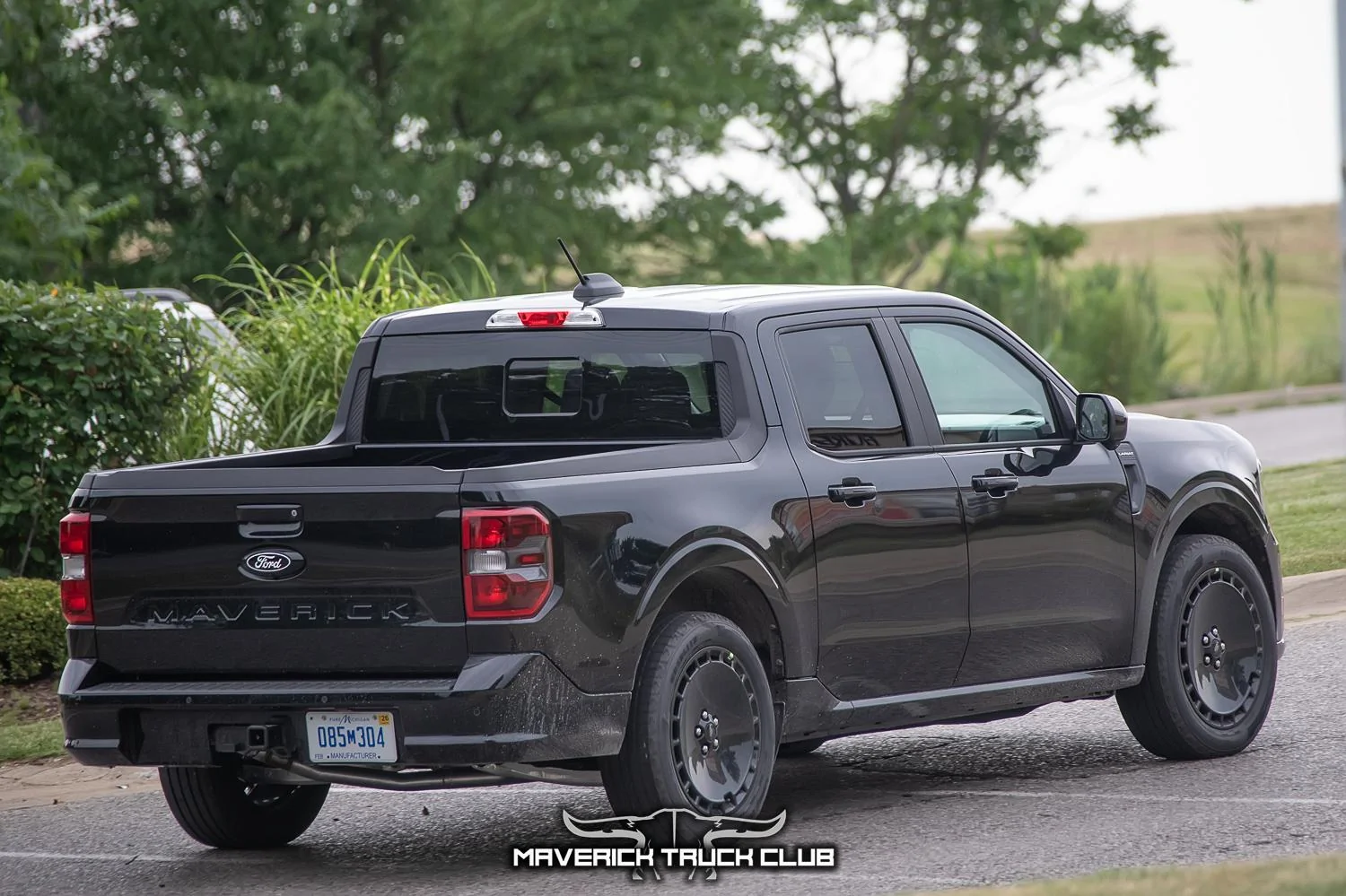 lobo-maverick-st-refresh-black-16.jpg