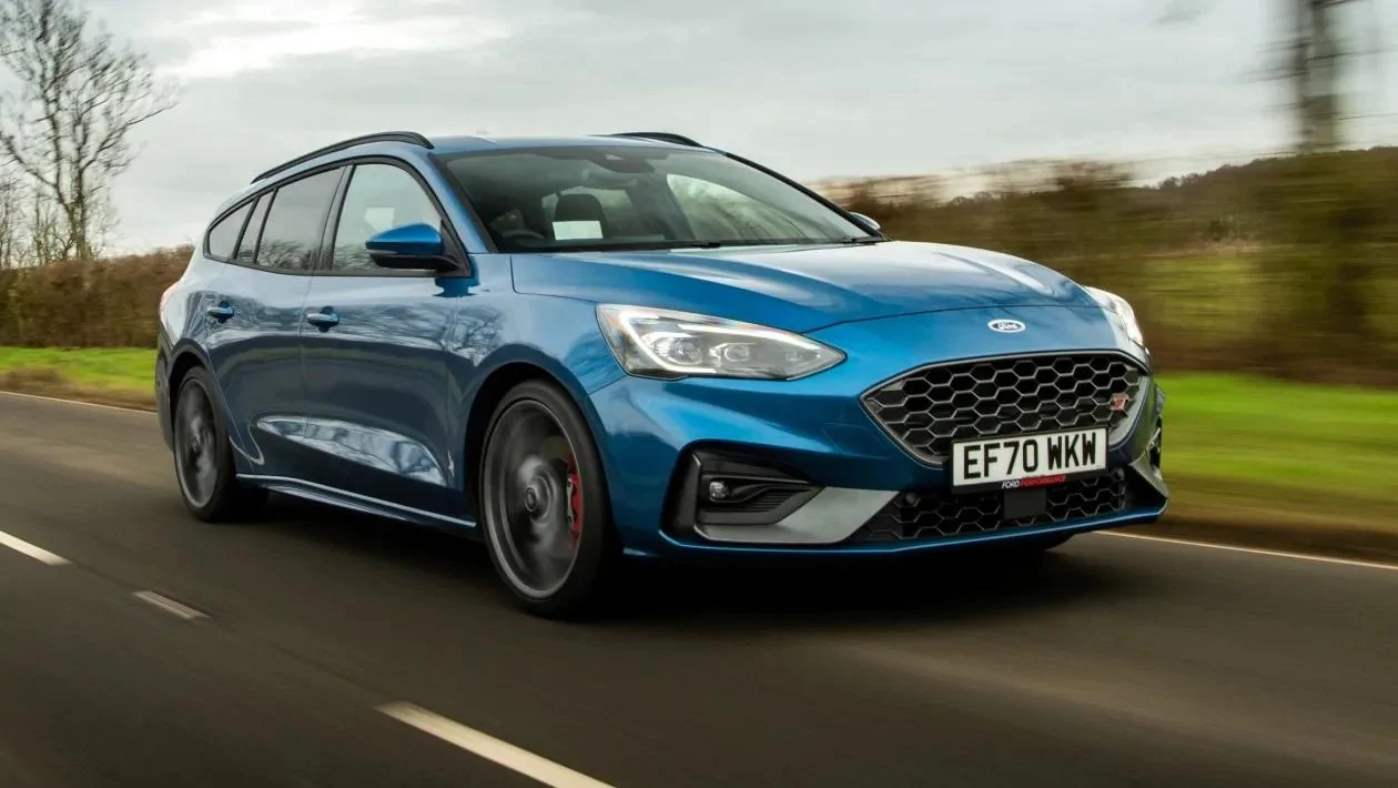 Ford Maverick CEO Jim Farley says Americans need to fall ‘back in love’ with smaller cars ALP_4261_tffcwy