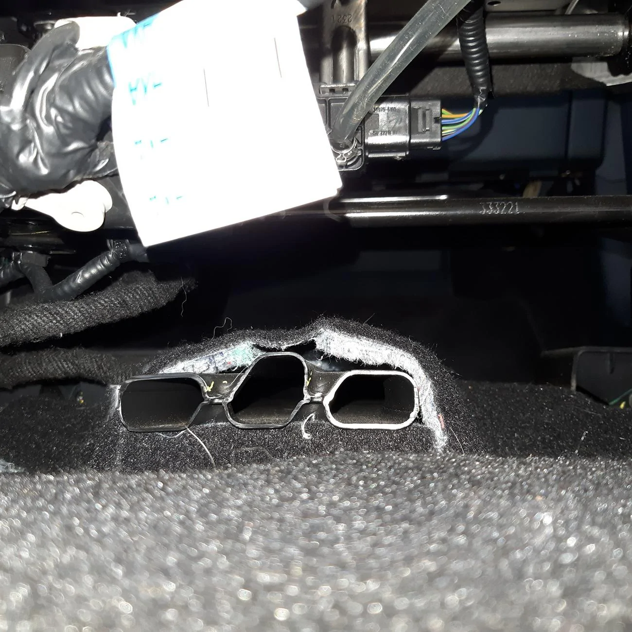 Ford Maverick Has anyone extended Hvac venting to back seat? 20240706_120503