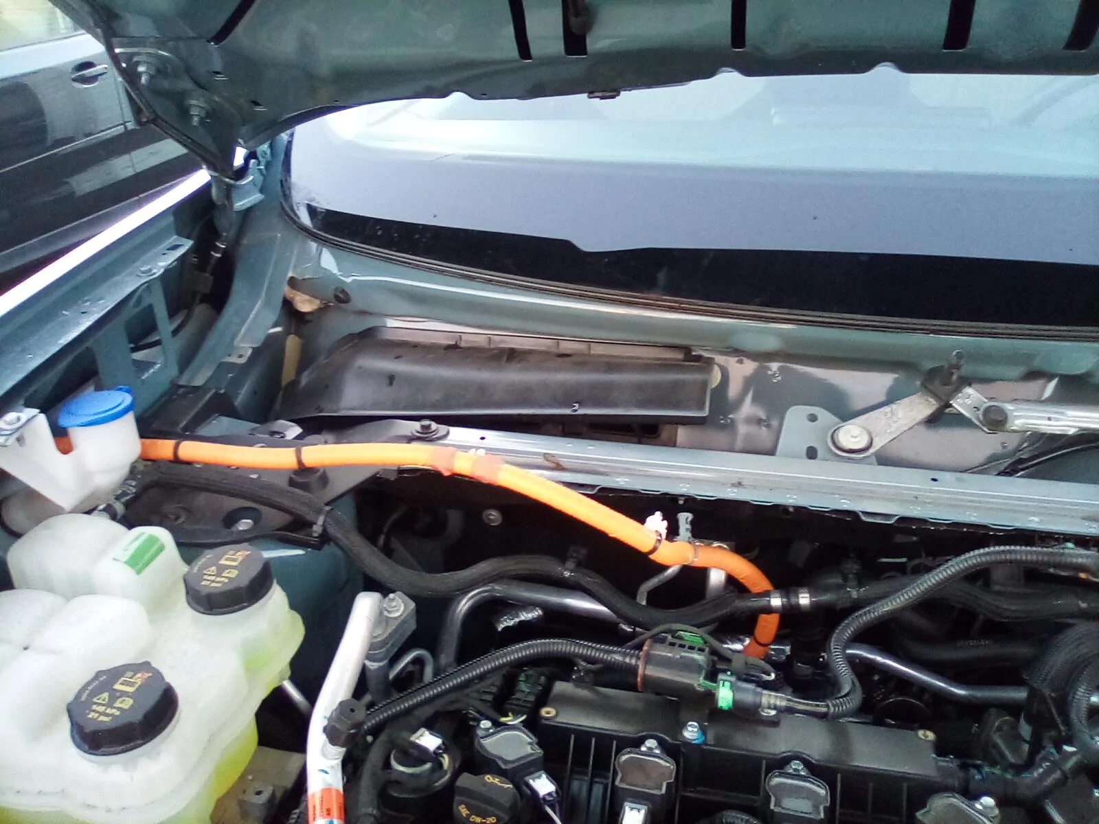 Ford Maverick Info sought changing blower fan on 24 Mav XLT Hybrid 1720312013750-h4
