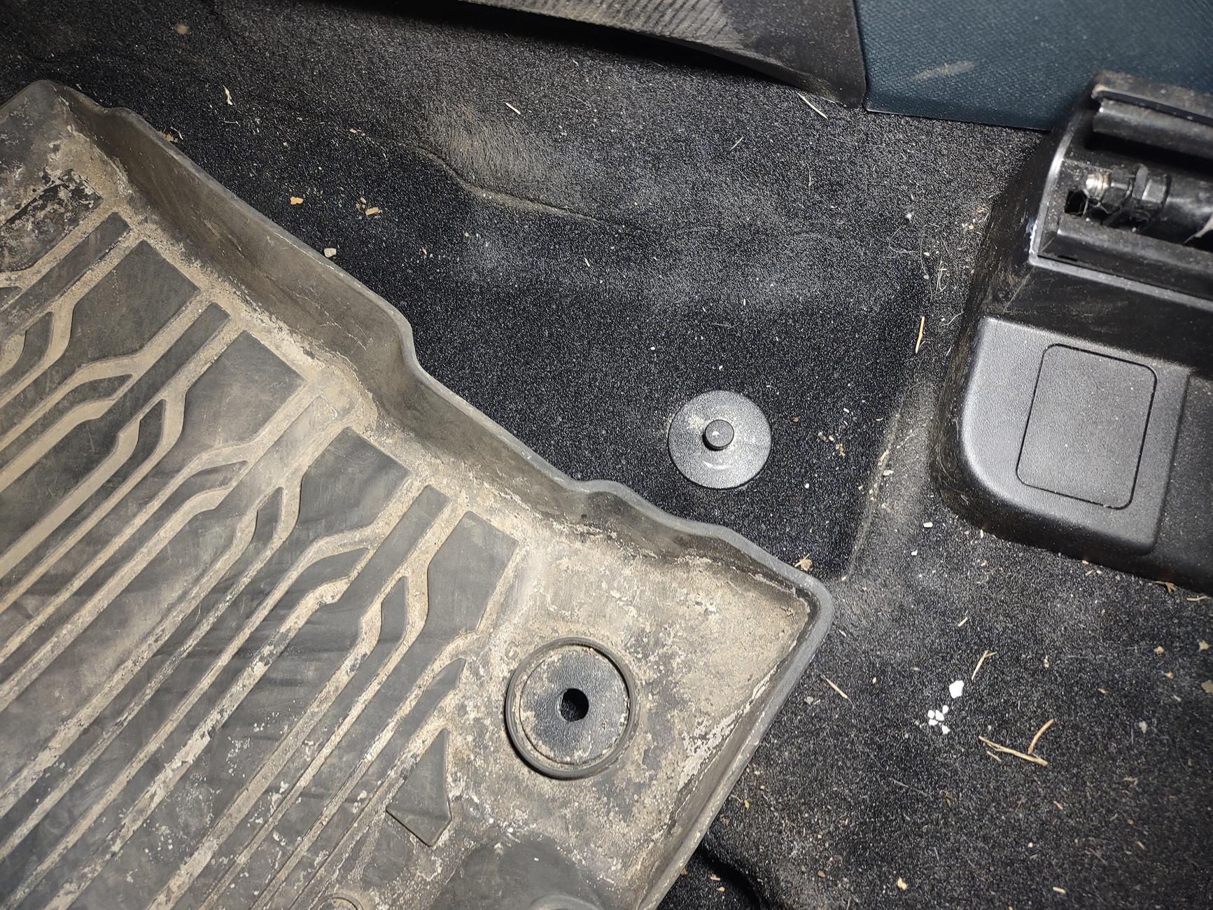 Ford Maverick Factory all weather mat removal IMG_20240707_125504075