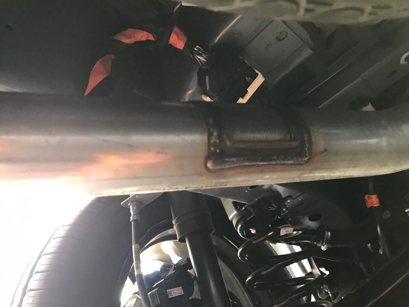 Ford Maverick 2024 Hybrid exhaust pipe what the heck is this??? IMG_3478