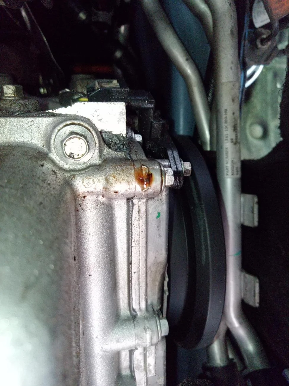 Ford Maverick Good luck has finally run out! Front cover leak [UPDATE} Oil leak