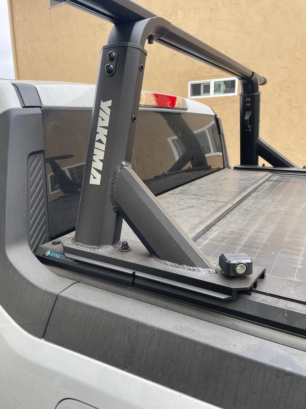 Ford Maverick Yakima Overhaul Rack w HD Bar NEW $800 IMG_9498
