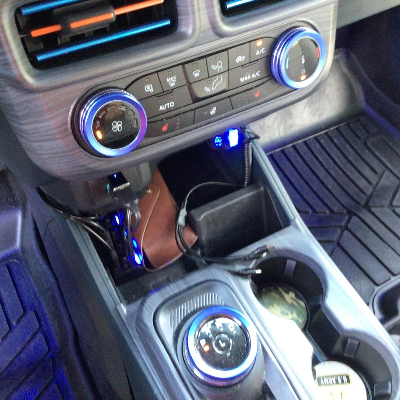 Ford Maverick Powering all my 12v Lighting Mods - Wired to Ceiling Mounted Switch Panel IMG_0789