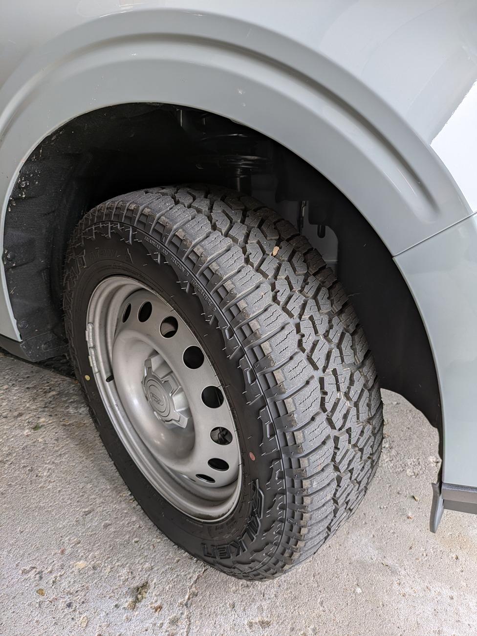 Ford Maverick Recommended tires for my XL ? PXL_20240721_190002846