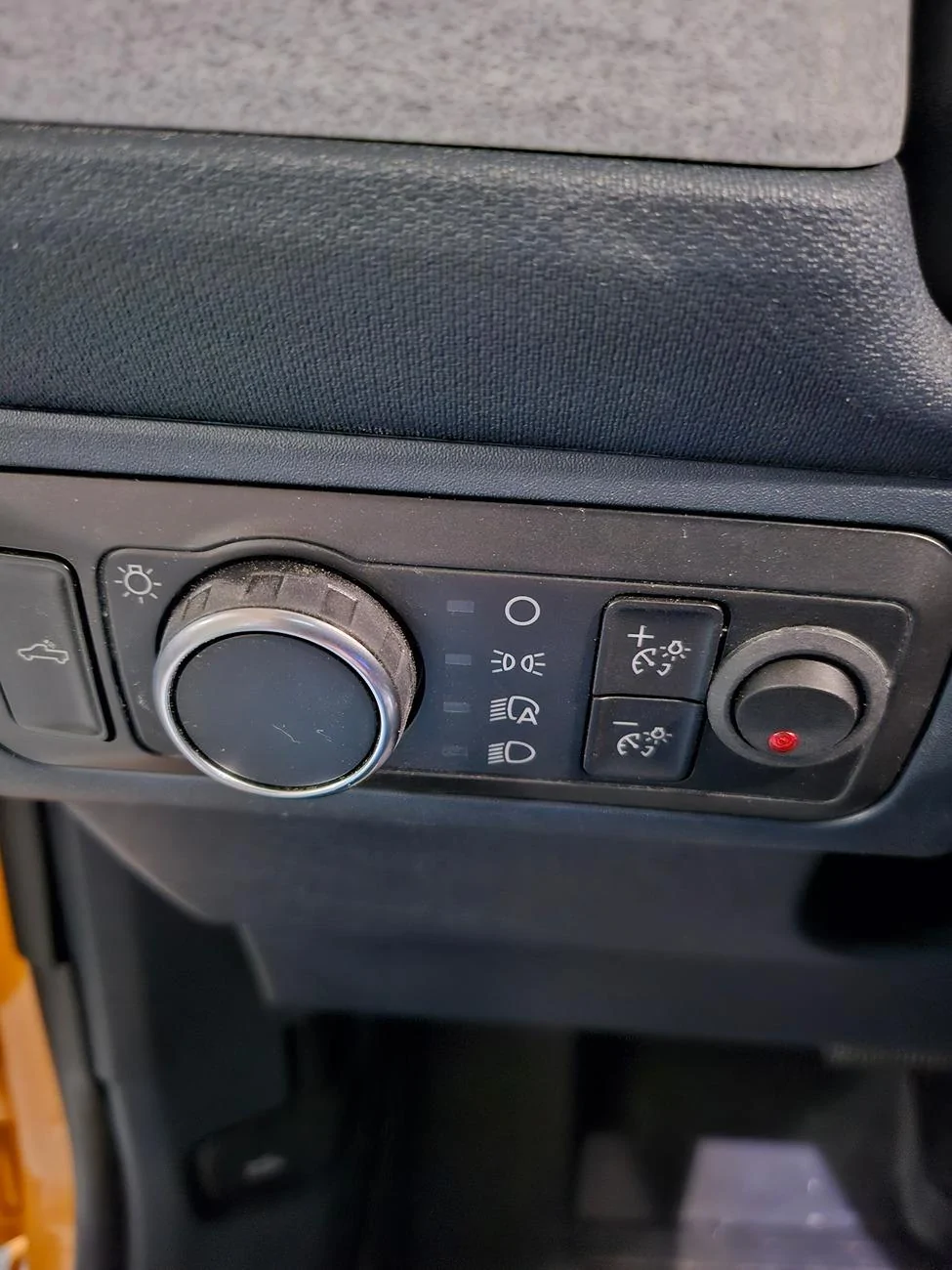 Ford Maverick Why doesn’t Ford or a aftermarket company make a fog light insert ? 20240317_174318