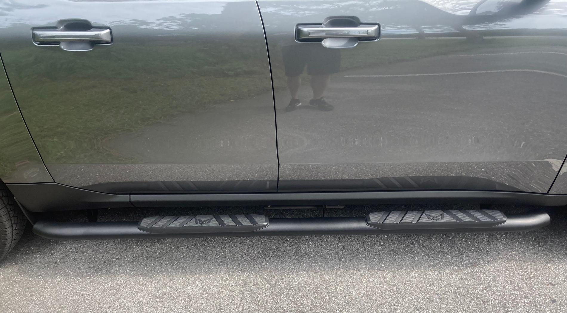 Ford Maverick Max Mate nerf bars - reviews / impressions? IMG_4482[1]