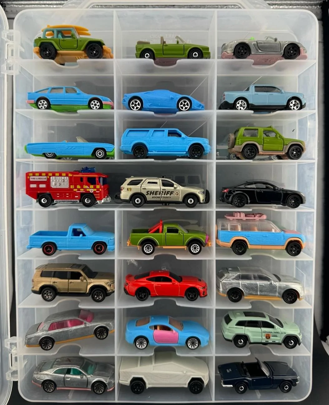 Ford Maverick HOT WHEELS Maverick FINALLY! (Sneak Peek Preview) IMG_5306
