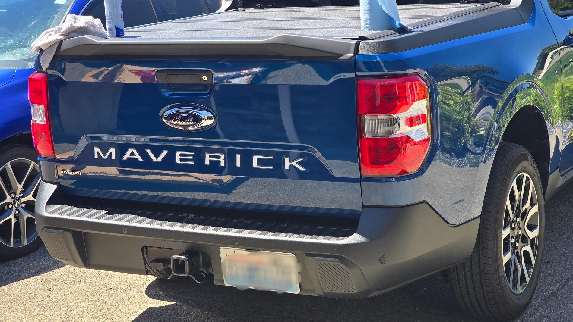 Ford Maverick PNW Atlas Blue Hybrid Build 1000012284