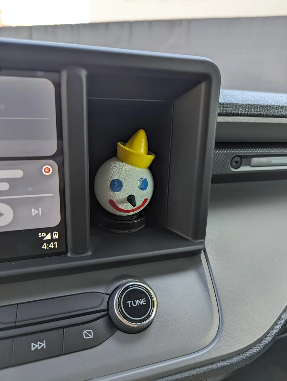 Ford Maverick Dash cubby hole -- what's in yours? 📸 PXL_20240617_234128735