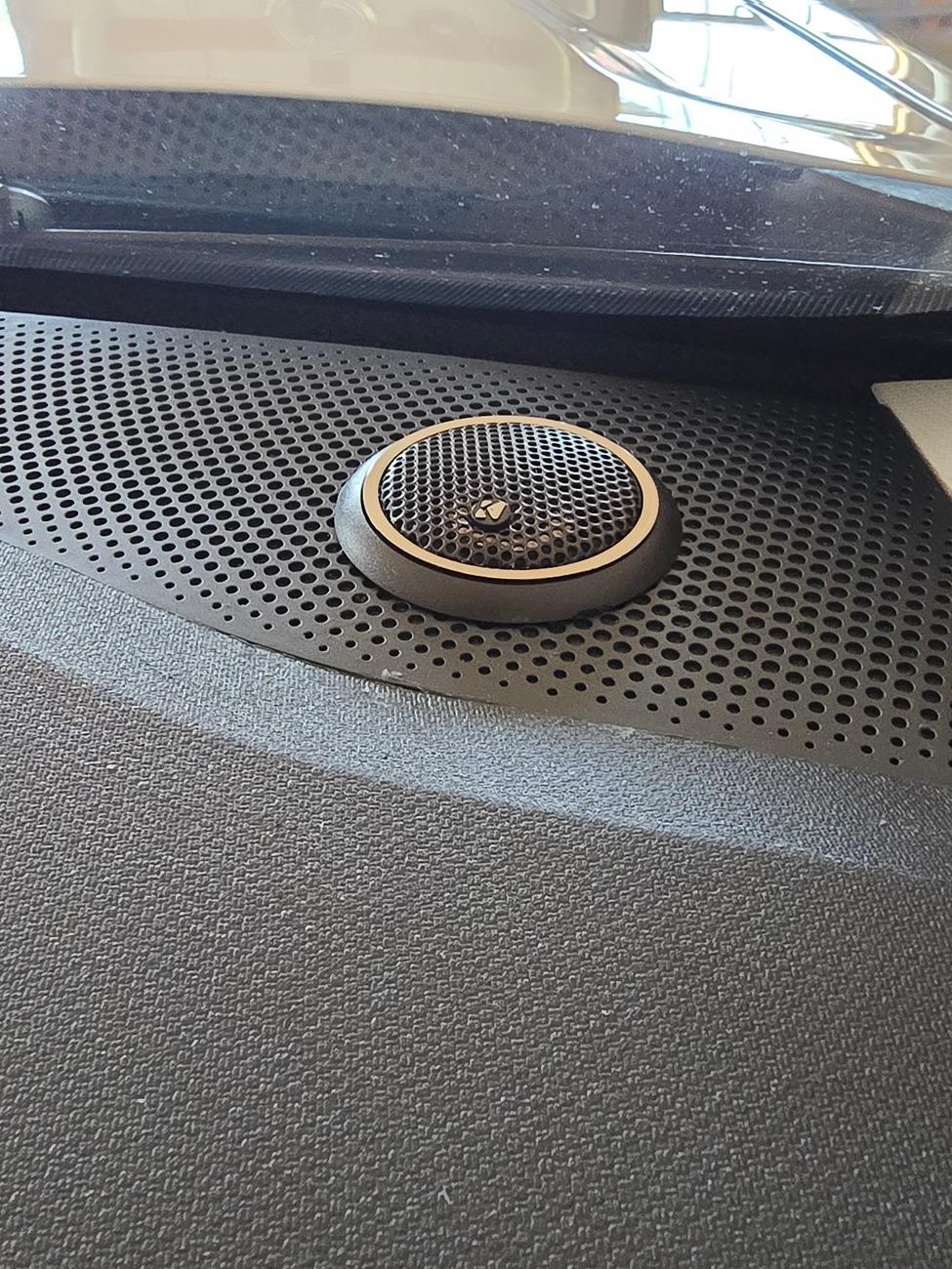 Ford Maverick JL C1 0.75” tweeters fit right into oem location without modification! 20240731_163610