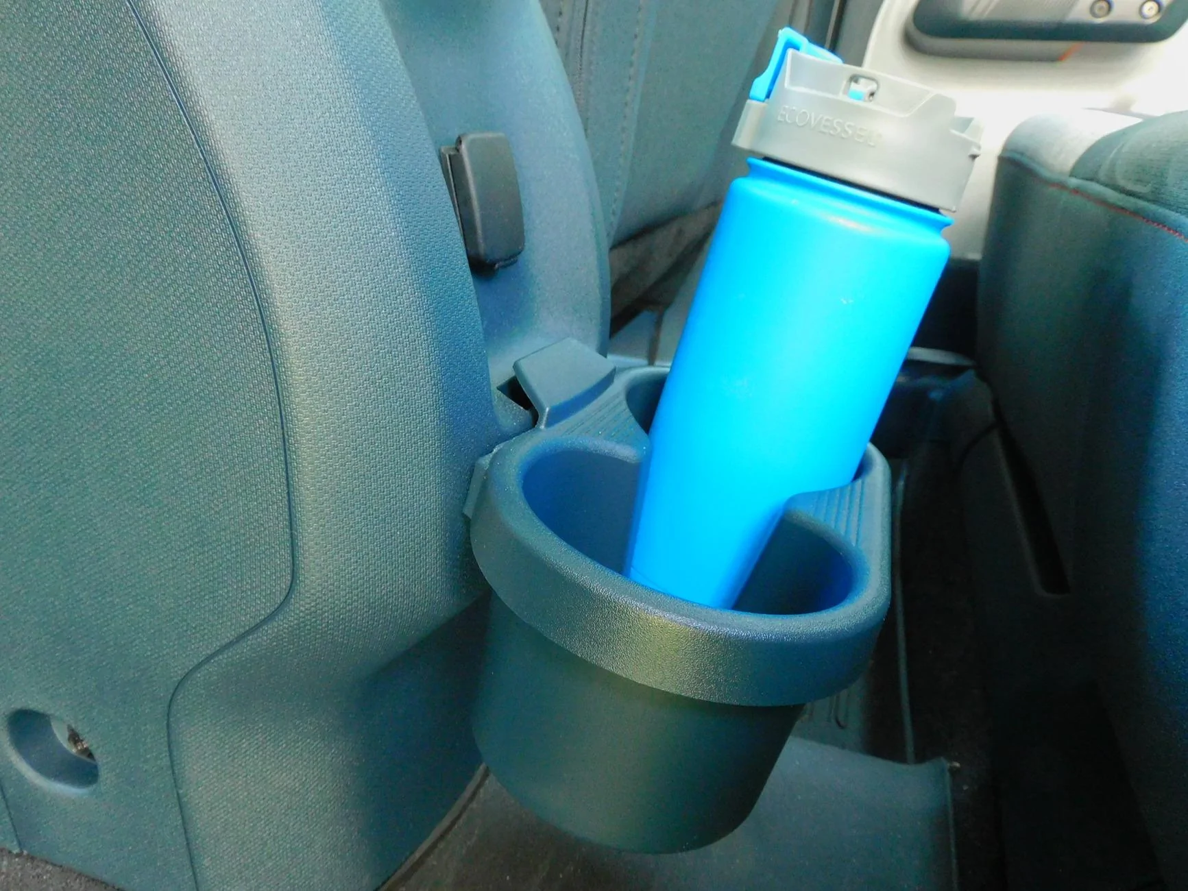 Ford Maverick FITS kit cupholder disappointing Maverick storage kit 2024-08-01 003